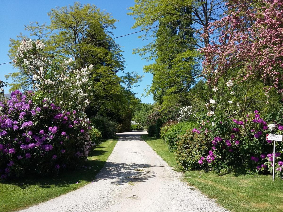 Bed and Breakfast Les Petites Chapelles Saint-Pierre-de-Plesguen Esterno foto