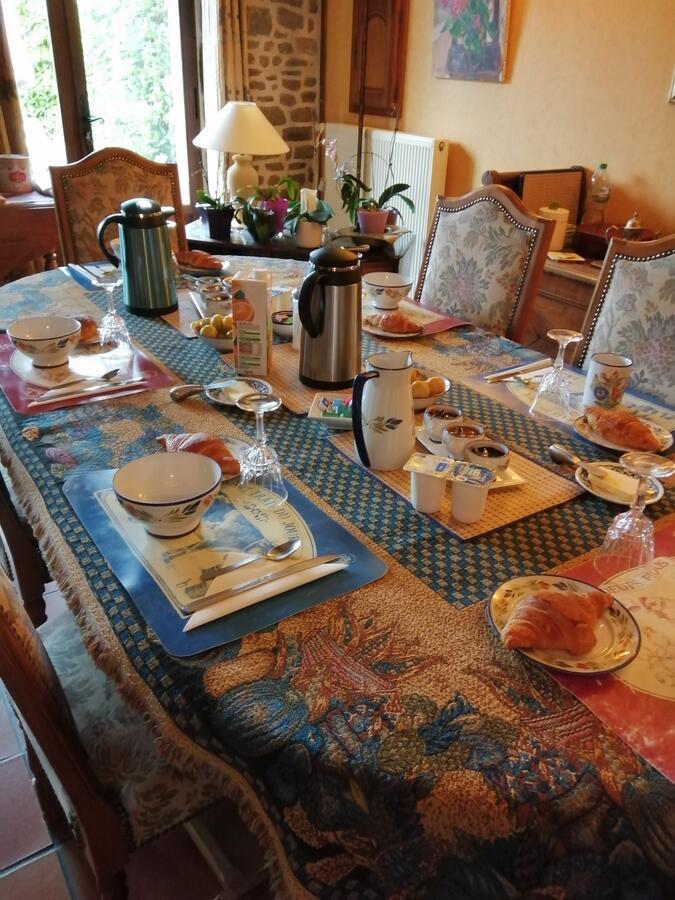 Bed and Breakfast Les Petites Chapelles Saint-Pierre-de-Plesguen Esterno foto